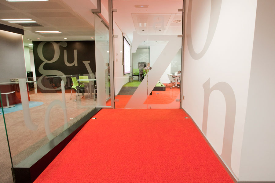 Instalaciones de la Escuela de Periodismo y Comunicación Unidad Editorial