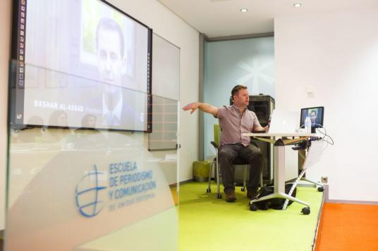 Gavin Sheridan imparte dos sesiones magistrales a los alumnos del Máster en Periodismo de Investigación, Datos y Visualización