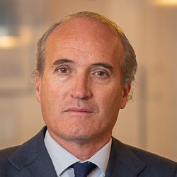 Julián Núñez