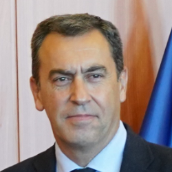 Antonio Yáñez